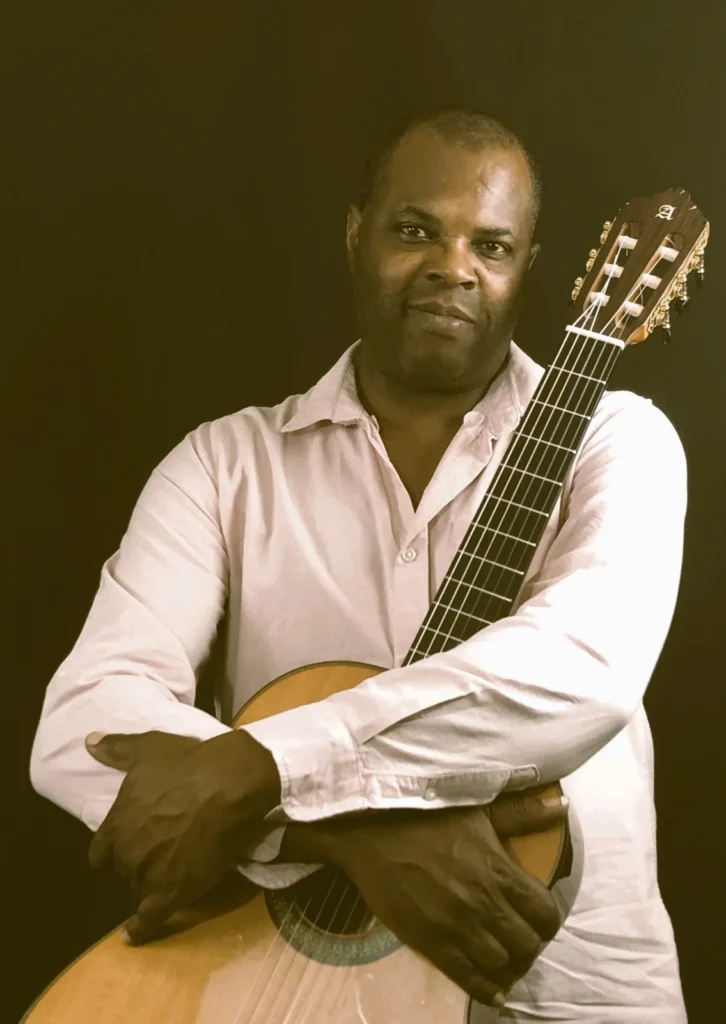 Experienced guitar tutor providing personalised guitar lessons for all levels