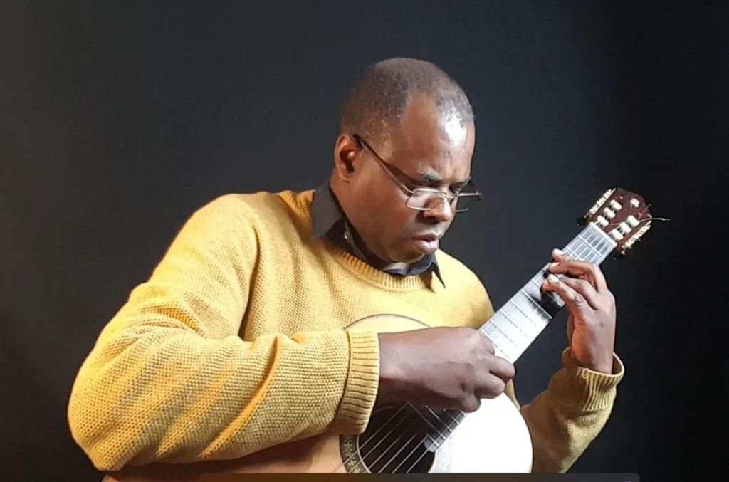 Experienced guitar tutors for personalised guitar lessons
