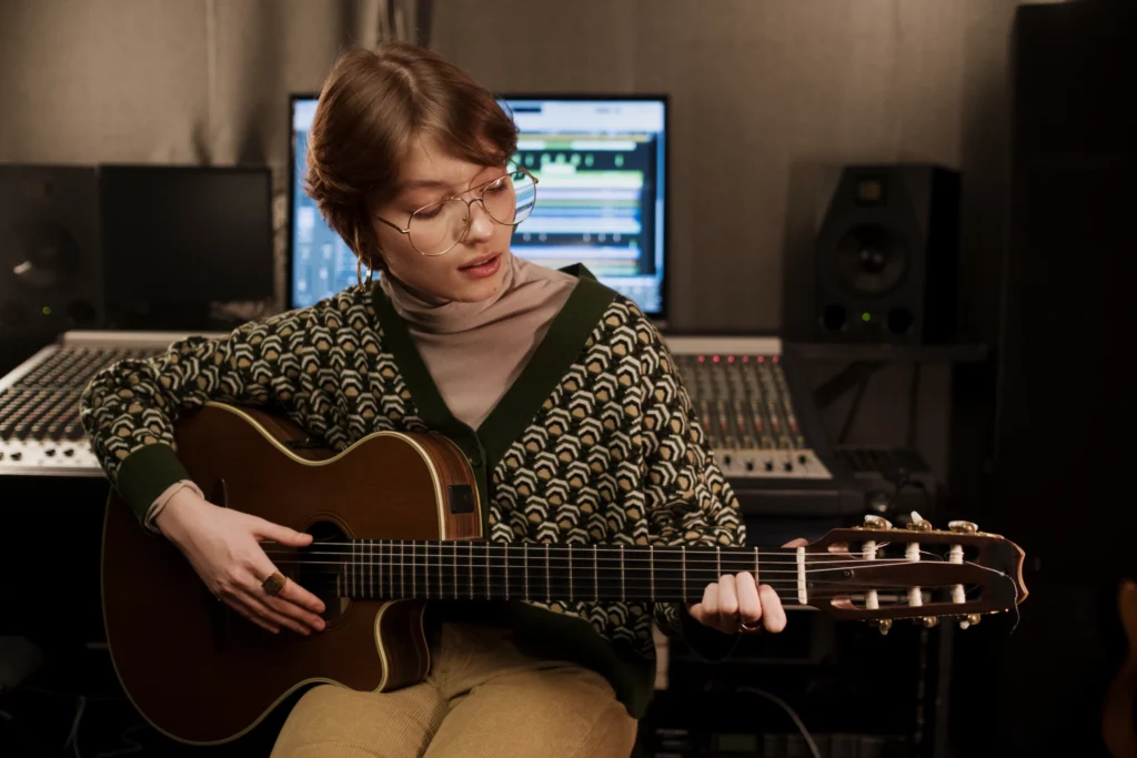 Adult guitar lessons for beginners and advanced players